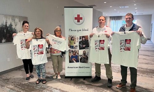 Dallas Orkin team blood donation